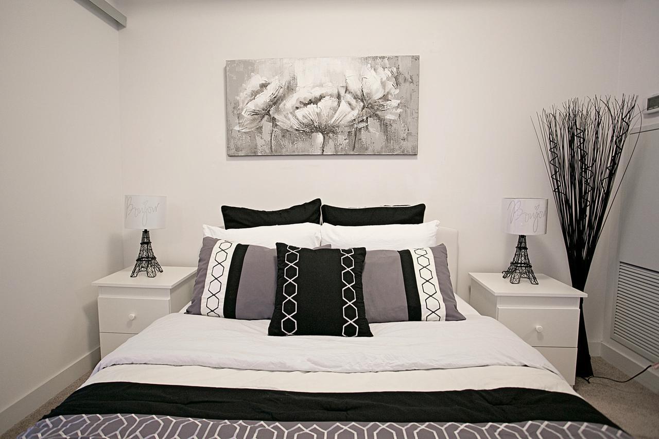 Royal Stays Condominiums - Upscale Downtown Suites 多伦多 外观 照片